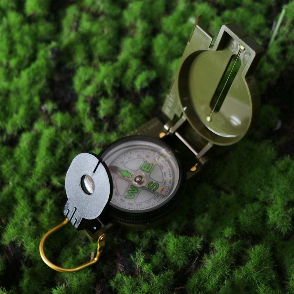 Водонепроницаемый профессионал – обзор и цена Compass Lensatic